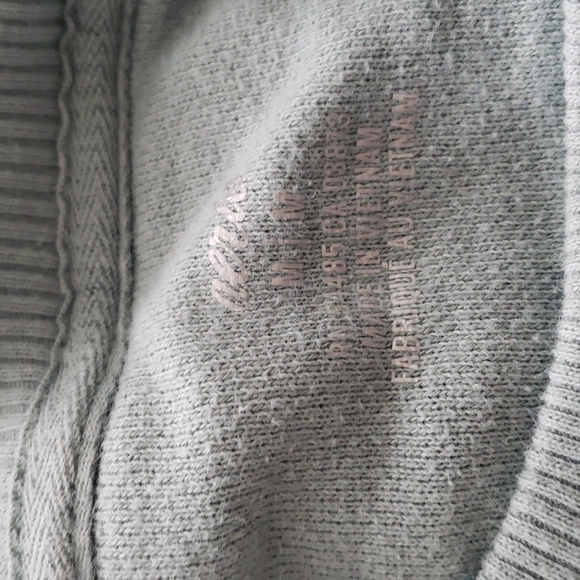 Aerie Beach crew sweatshirt - Picture 2 of 3